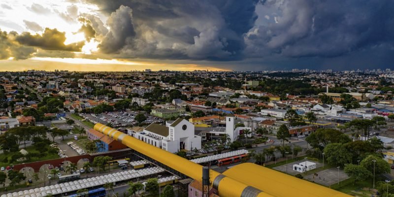 Vista aérea da Rua da Cidadania do Carmo, no bairro Boqueirão - Curitiba, 20/02/2019 - Foto: Daniel Castellano / SMCS